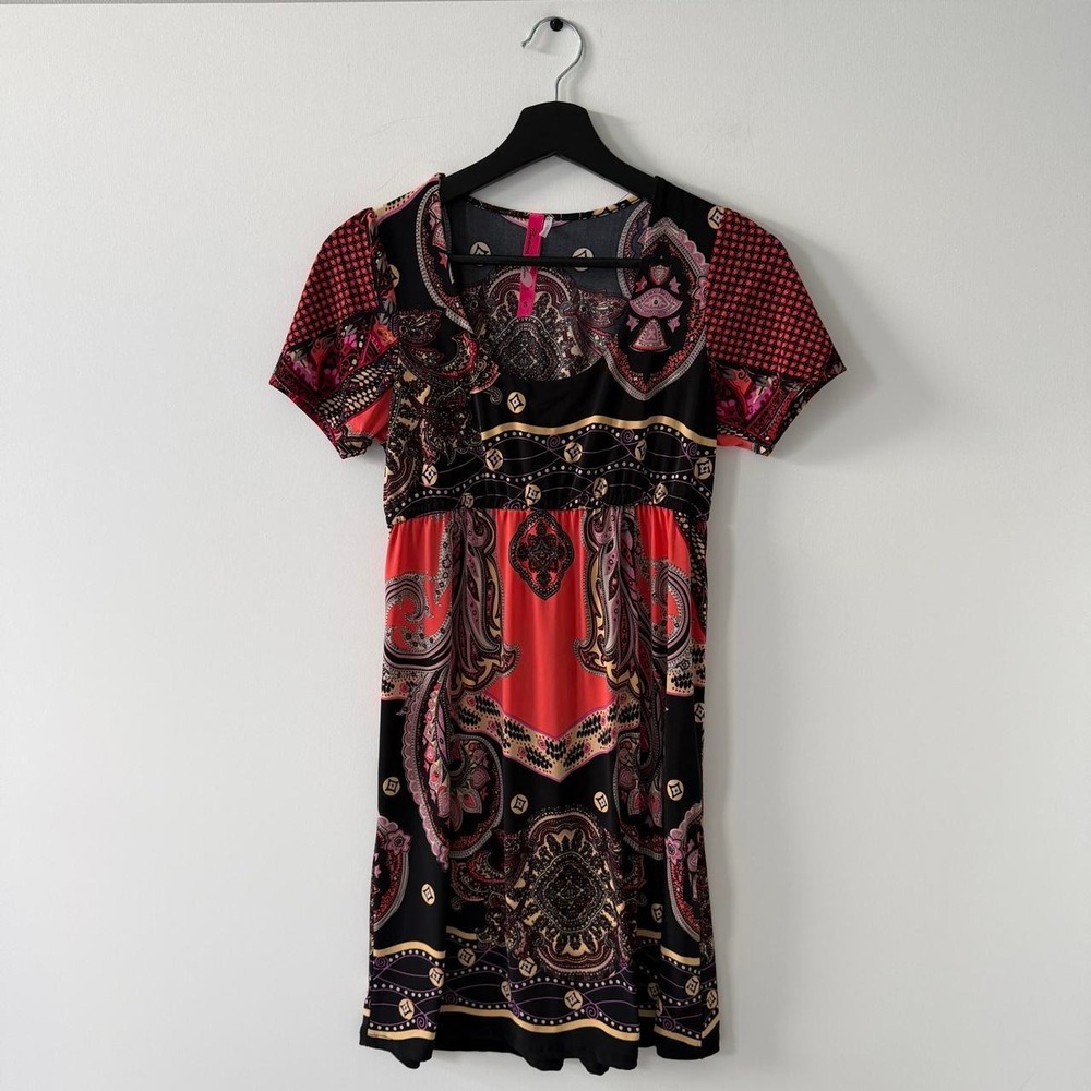 Cristina Love Dress Womens S Paisley Mini